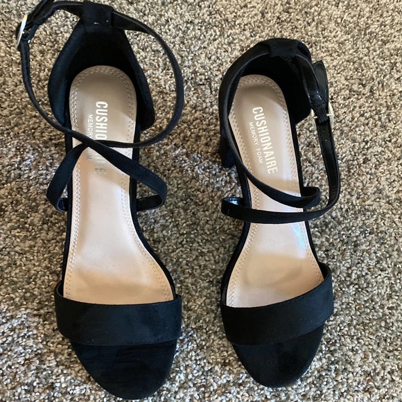Cushionaire Memory Foam Jules Black Heels - Size 7.5 - Picture 5 of 8